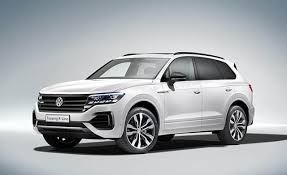 Volkswagen Tiguan 2021 ra mắt Việt Nam giá từ 1,7 tỷ đồng