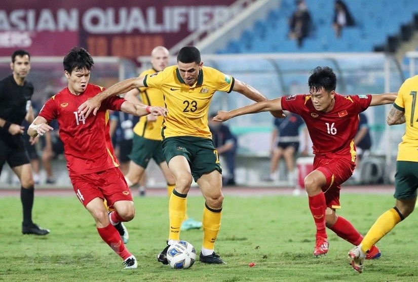 Bị từ chối phạt đền, tuyển Việt Nam thua sát nút trước Australia