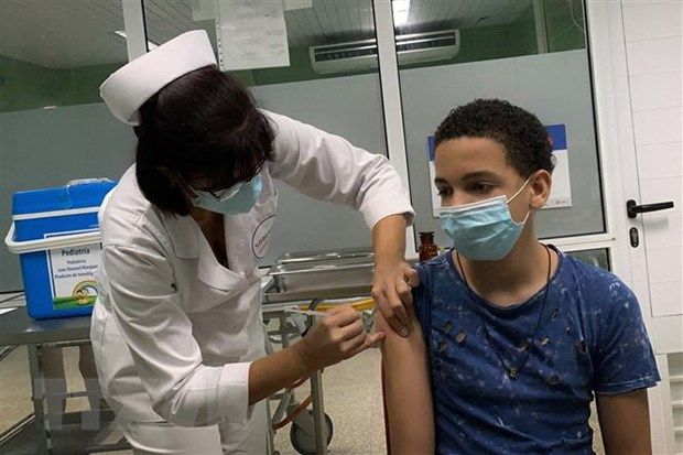 Mỹ: Học sinh trên 12 tuổi tại Los Angeles bắt buộc phải tiêm vaccine