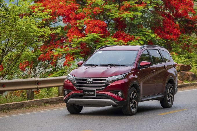 Toyota Việt Nam mất 47% doanh số chỉ trong một tháng