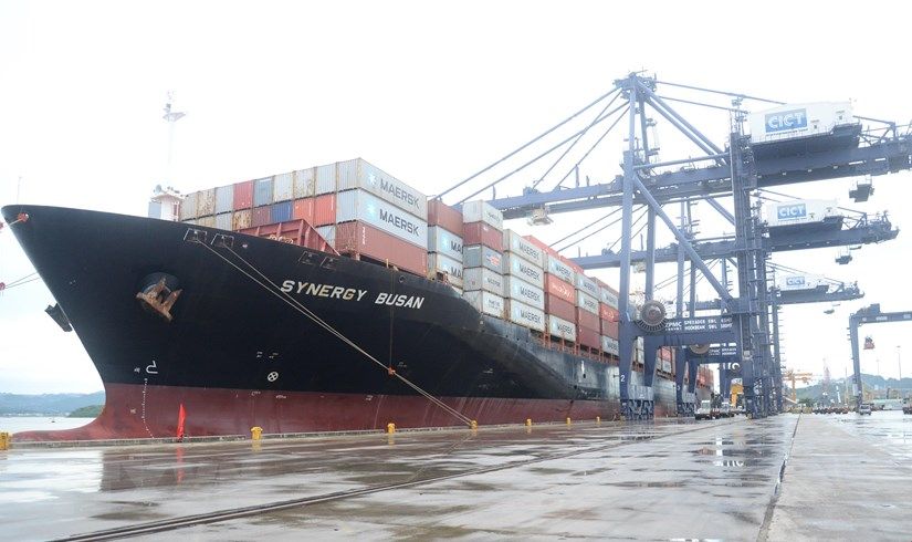 Hãng tàu vận tải container lớn nhất thế giới cập cảng Cái Lân