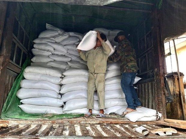 Tiền Giang: Phân phối nhanh, sớm đưa gạo hỗ trợ đến tay người lao động