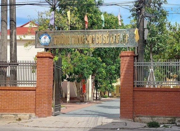 Tỉnh Thanh Hóa yêu cầu thu hồi quyết định bổ nhiệm lại Hiệu trưởng THCS trái quy định