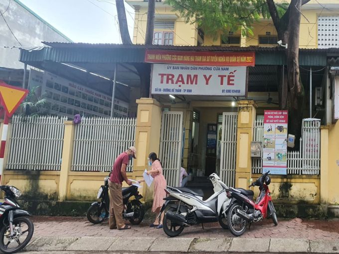 Lơ là trong phòng chống dịch, quyền Trạm Trưởng Trạm Y tế phường Cửa Nam bị đình chỉ công tác