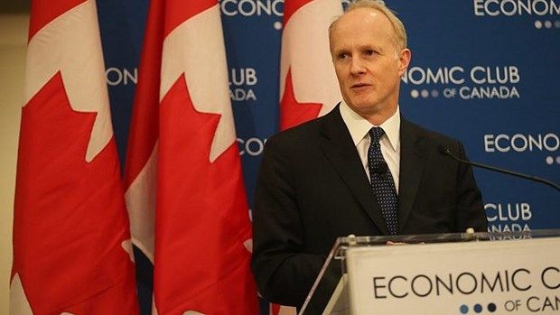 CEO quỹ hưu trí lớn nhất Canada từ chức sau khi tiêm vắcxin ở UAE