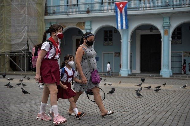 Cuba: Số ca tử vong do COVID-19 trong một tháng lần đầu vượt mức 100
