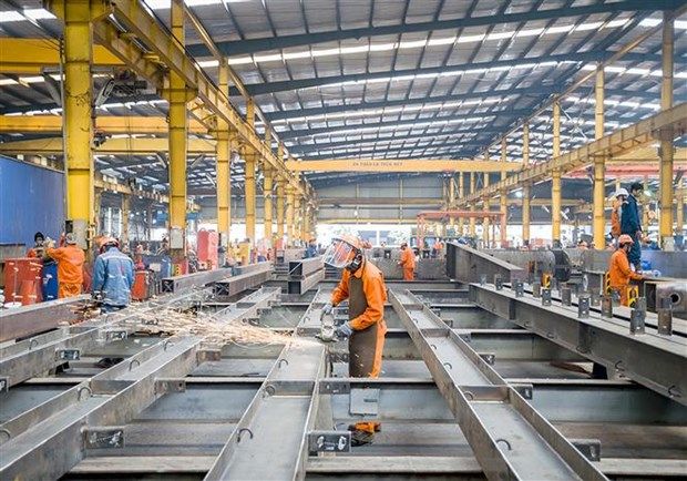 Thành phố Hồ Chí Minh thúc đẩy sản xuất công nghiệp-thương mại