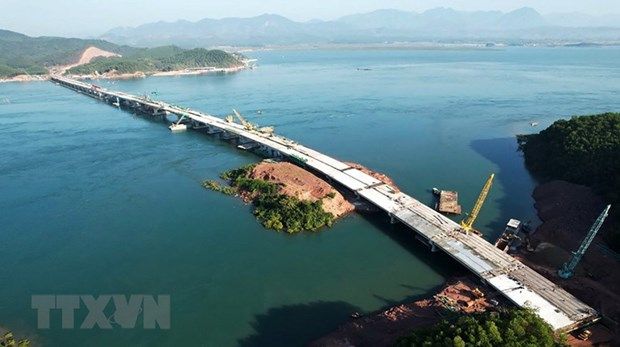 Quảng Ninh xây thêm 750m cầu trên cao tốc Vân Đồn-Tiên Yên