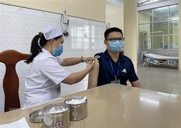 Đồng Nai tiêm vaccine phòng COVID-19 xuyên Tết Nhâm Dần 2022