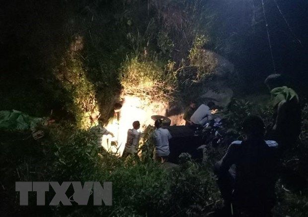 Lâm Đồng: Ôtô rơi xuống vực sâu, 2 người bị thương nặng
