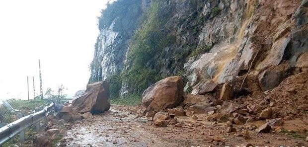 Lai Châu: Mưa lớn trên diện rộng gây sạt lở trên nhiều tuyến đường