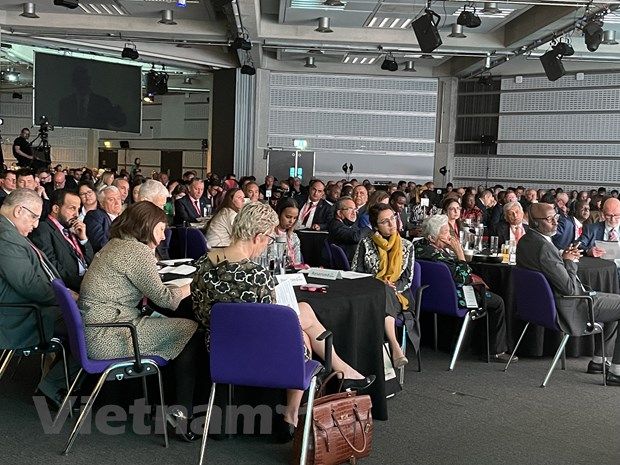 Việt Nam tham dự Diễn đàn Giáo dục thế giới 2022 tại London