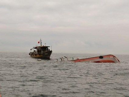 Điều tra vụ tàu cá bị đâm chìm khiến 6 ngư dân rơi xuống biển
