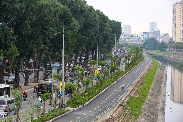 Hà Nội: Đề xuất tạm đóng tuyến đường đi bộ ven sông Tô Lịch