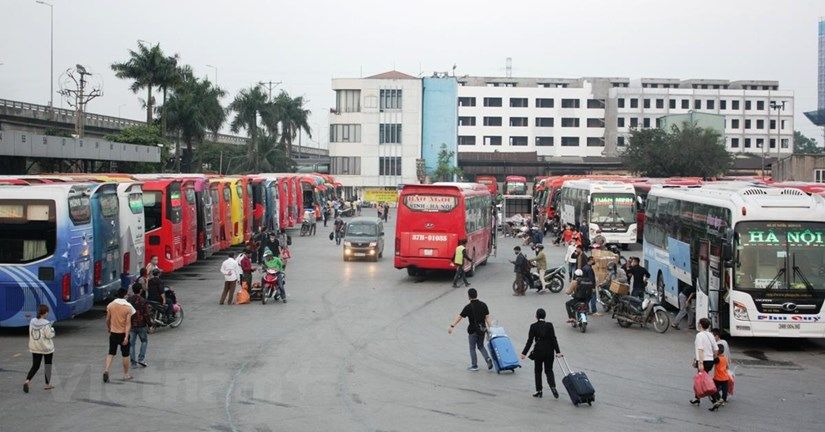 Giá xăng dầu hạ nhiệt, doanh nghiệp vận tải “dễ thở” để hoạt động