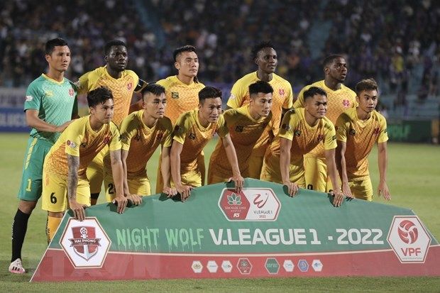 Vòng 8 V-League: Hấp dẫn cuộc đua tranh ngôi đầu bảng