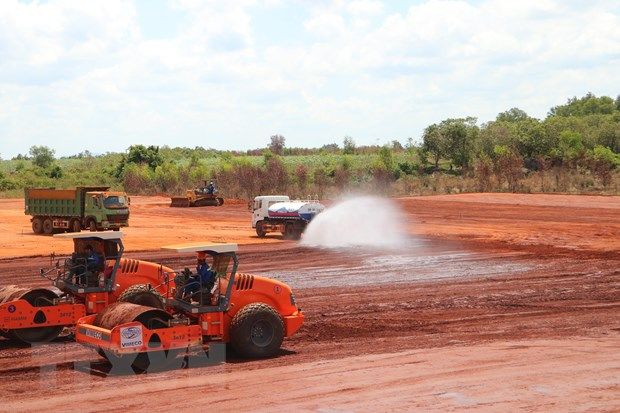 Bộ GTVT đề nghị hoàn thiện 2 tuyến đường kết nối sân bay Long Thành