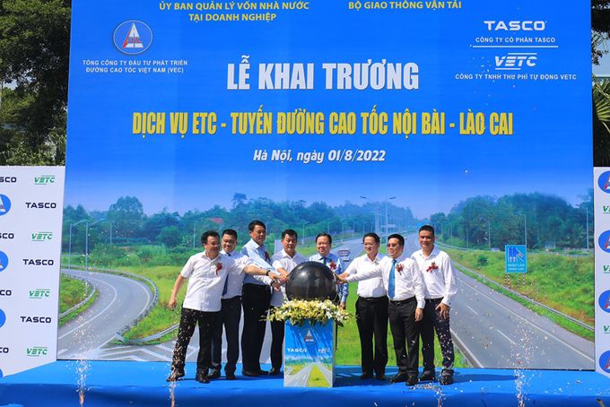 Chính thức thu phí tự động cao tốc Nội Bài - Lào Cai