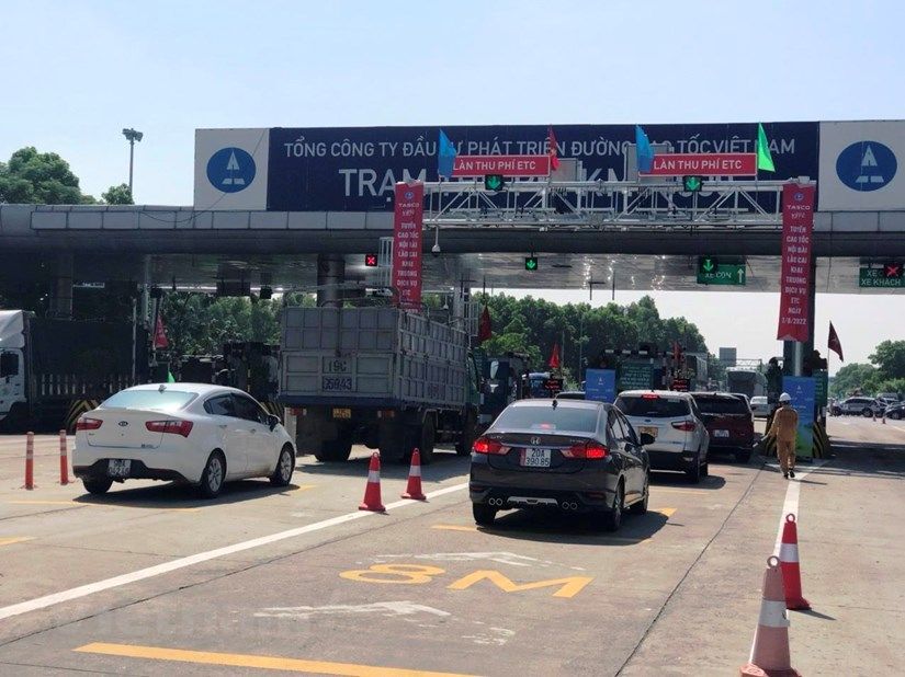 Bắt đầu thu phí tự động không dừng tuyến cao tốc dài nhất Việt Nam
