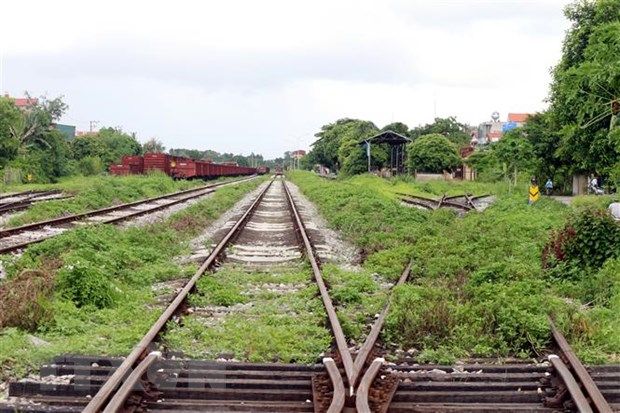 Hàng nghìn hộ dân “sống mòn” bên dự án đường sắt Yên Viên-Cái Lân