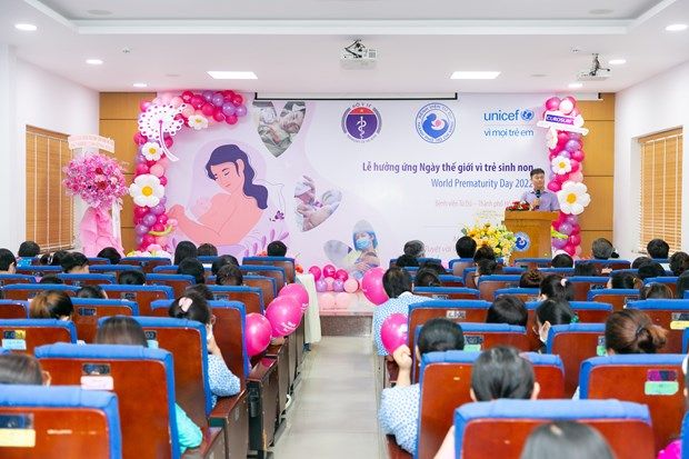 UNICEF hỗ trợ nhân rộng các can thiệp cứu sống trẻ sơ sinh ở Việt Nam