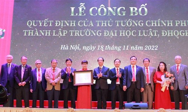 Công bố quyết định thành lập Đại học Luật, Đại học Quốc gia Hà Nội