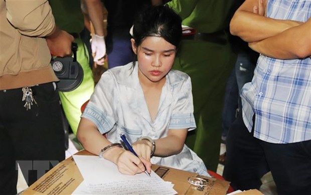 Quảng Bình: Bố và con gái tàng trữ trái phép 9,5kg ma túy