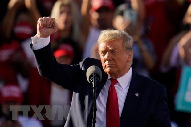  Bầu cử Mỹ 2020: Tổng thống Trump vượt lên tại bang Kansas, Utah