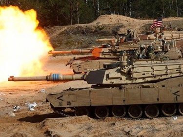 Hình ảnh xe tăng chủ lực M1 Abrams được Mỹ hứa gửi cho Ukraine