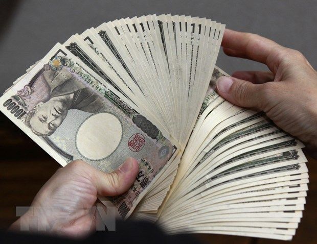 Lương thực tế tại Nhật Bản năm 2022 giảm lần đầu tiên trong hai năm