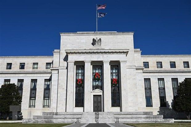 Fed sẽ lựa chọn ổn định tài chính hay hạ nhiệt lạm phát?