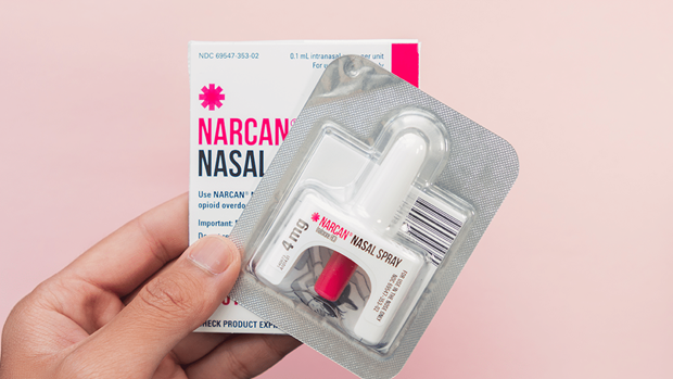 Mỹ cho phép bán thuốc Narcan mà không cần bác sỹ kê đơn