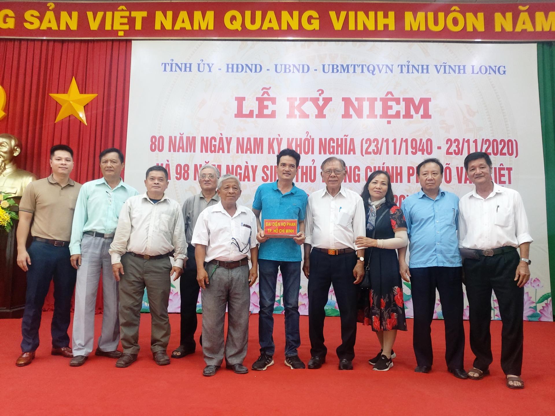 Vĩnh Long: Vũng Liêm kỷ niệm 80 năm Ngày Nam Kỳ khởi nghĩa và 98 năm Ngày sinh Cố Thủ tướng Võ Văn Kiệt