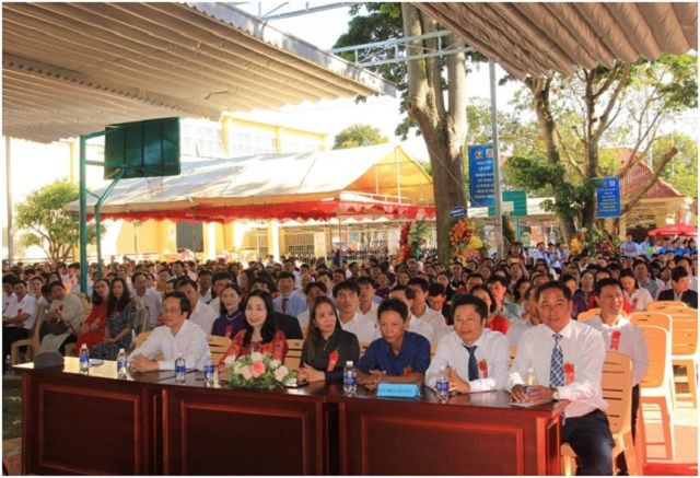 Đắk Lắk: Kỷ niệm 30 năm thành lập trường THPT Ngô Gia Tự