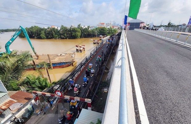 Thành phố Hồ Chí Minh: Thông xe cầu Long Kiểng sau hơn 20 năm chờ đợi
