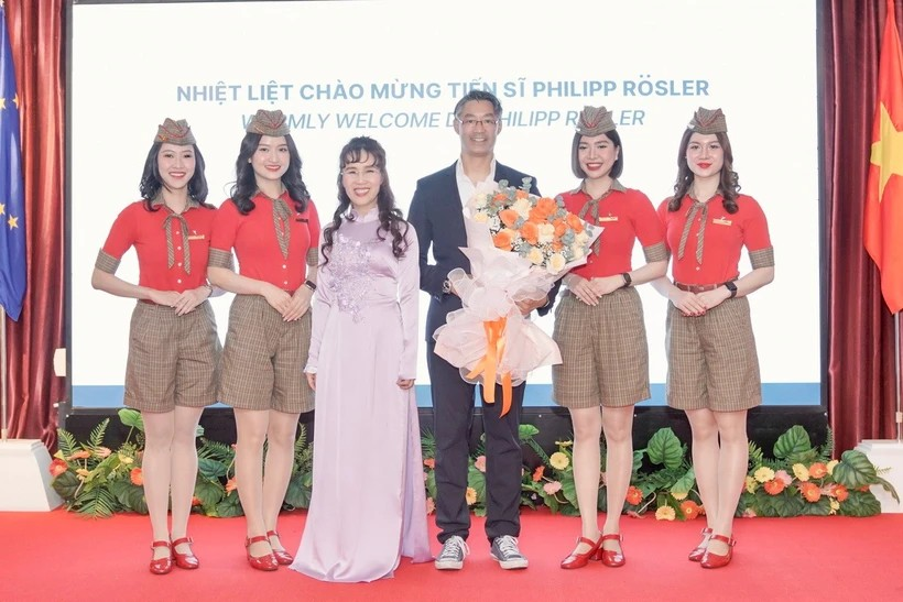 Nguyên Phó Thủ tướng Đức Philipp Rösler gia nhập Hội đồng Quản trị Vietjet
