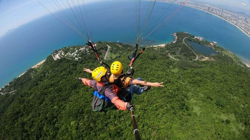 Đà Nẵng: Tạm dừng hoạt động dù lượn, xác minh làm rõ nguyên nhân vụ tai nạn