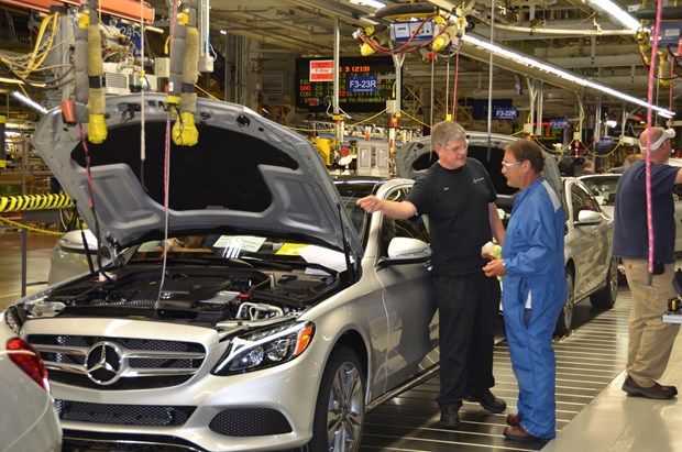 Mercedes-Benz đóng cửa nhà máy sản xuất ôtô cao cấp tại Brazil